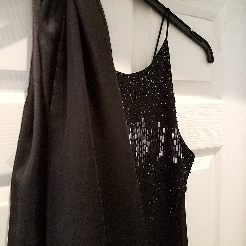 Cachet black maxi spaghetti strap dress - Picture 7 of 14